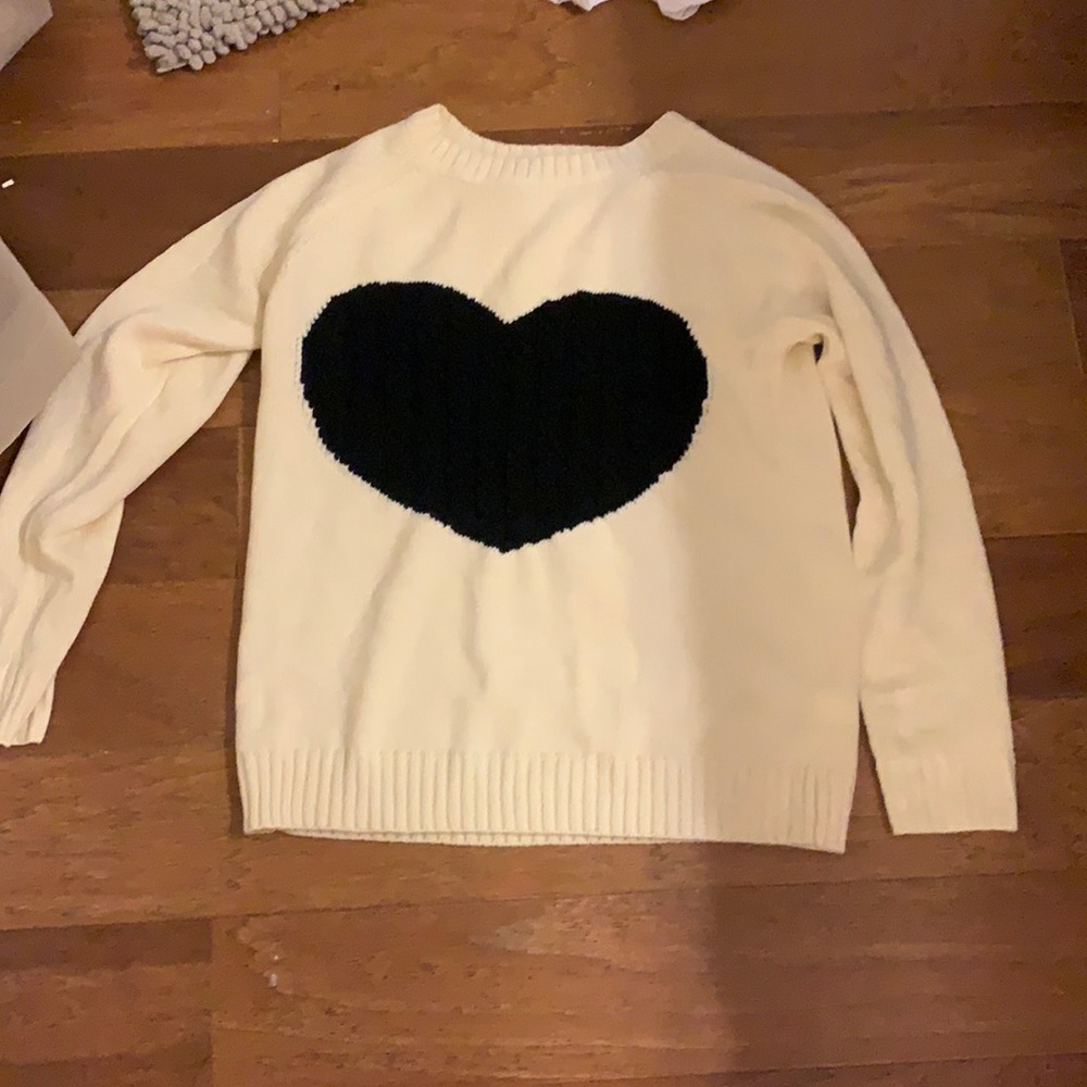 Cream sweater with Black heart